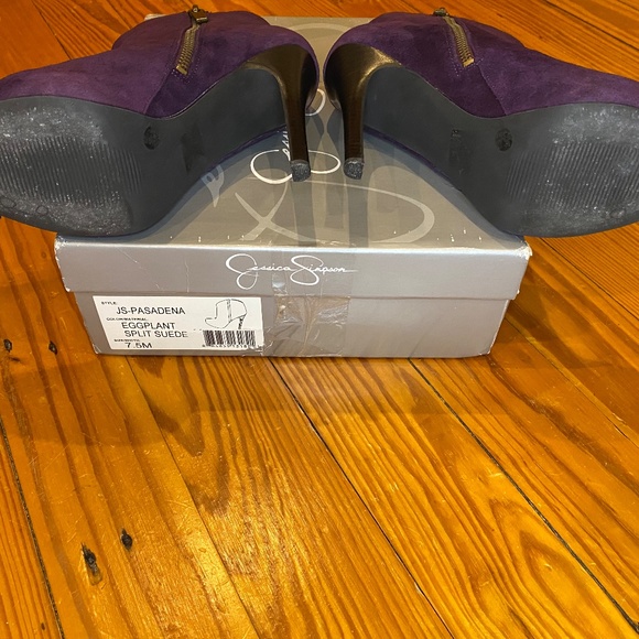 Jessica Simpson Pasadena Ankle Booties, Eggplant Suede, Sz. 7.5M. - Picture 7 of 16